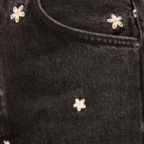 Reformation Cynthia High Relaxed Jean - Picture 2 of 3